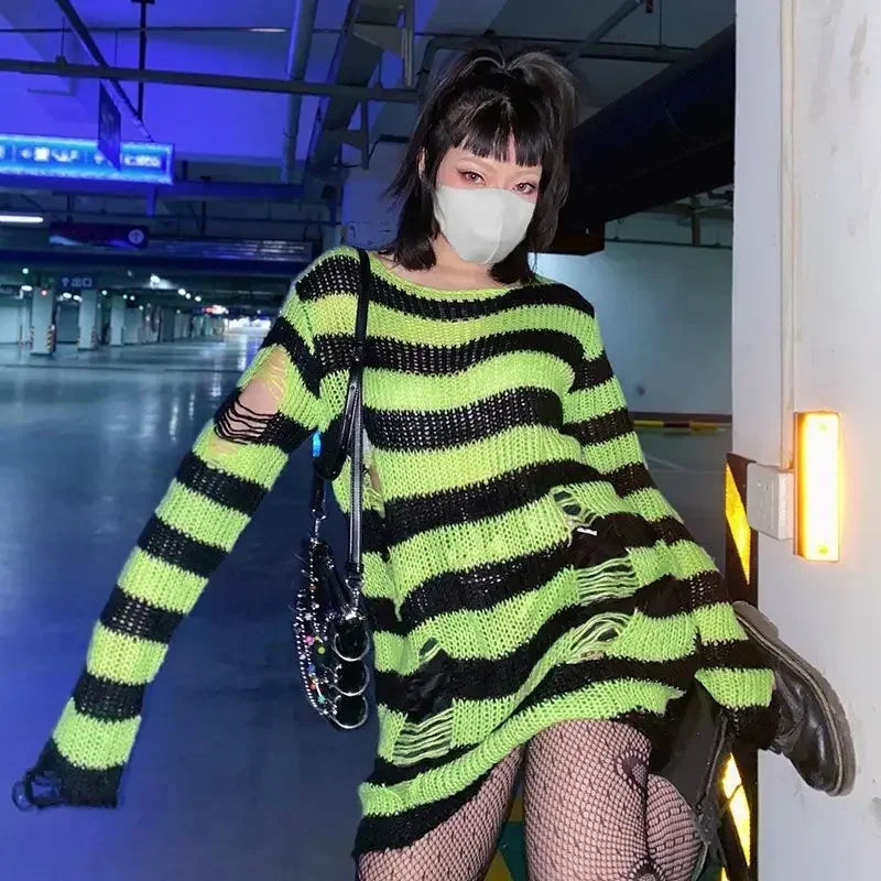Gothic Damen Strickpullover Lila Streifen Zerrissen Ausgefranst – Fairy Grunge Lolita Emo Streetwear Stil