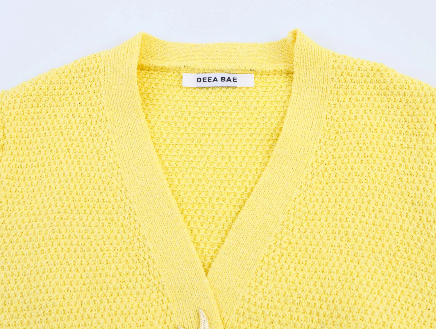 Cardigan Tricoté Col V Style Japonais - Doux Polyvalent Couleur Unie Été Femme | DEEABAE 2025