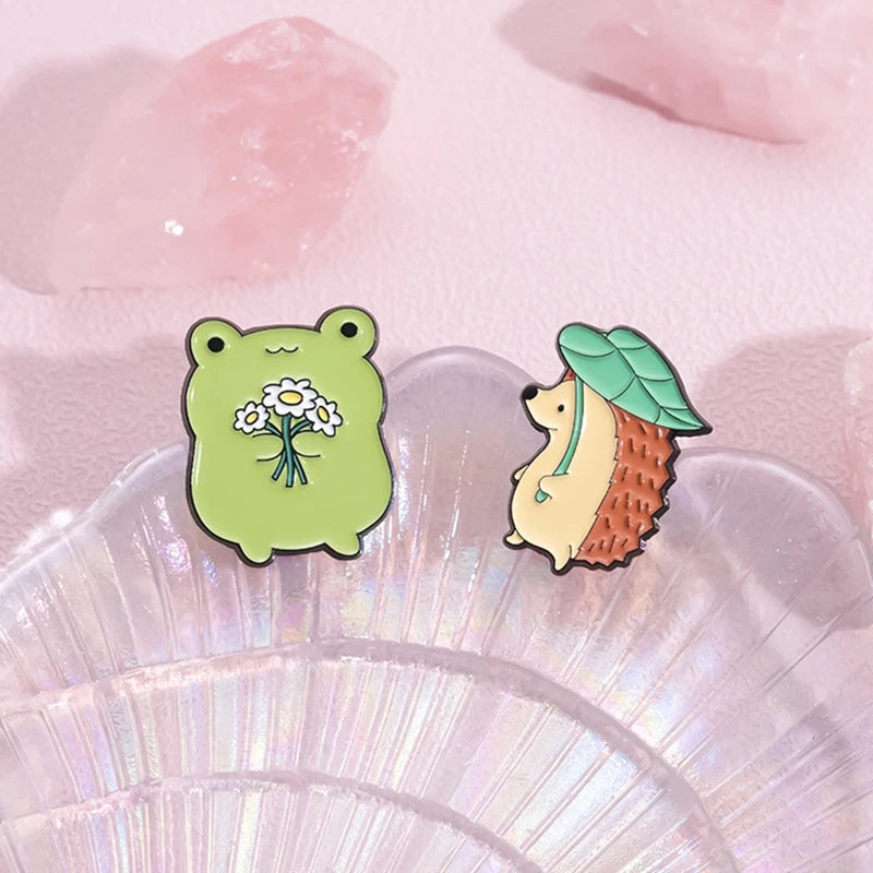 Pin's Émail Animaux Cartoon – Pingouin, Grenouille, Lapin & Chat | Broche Métal Badge Lapel | Bijou Cadeau Tendance