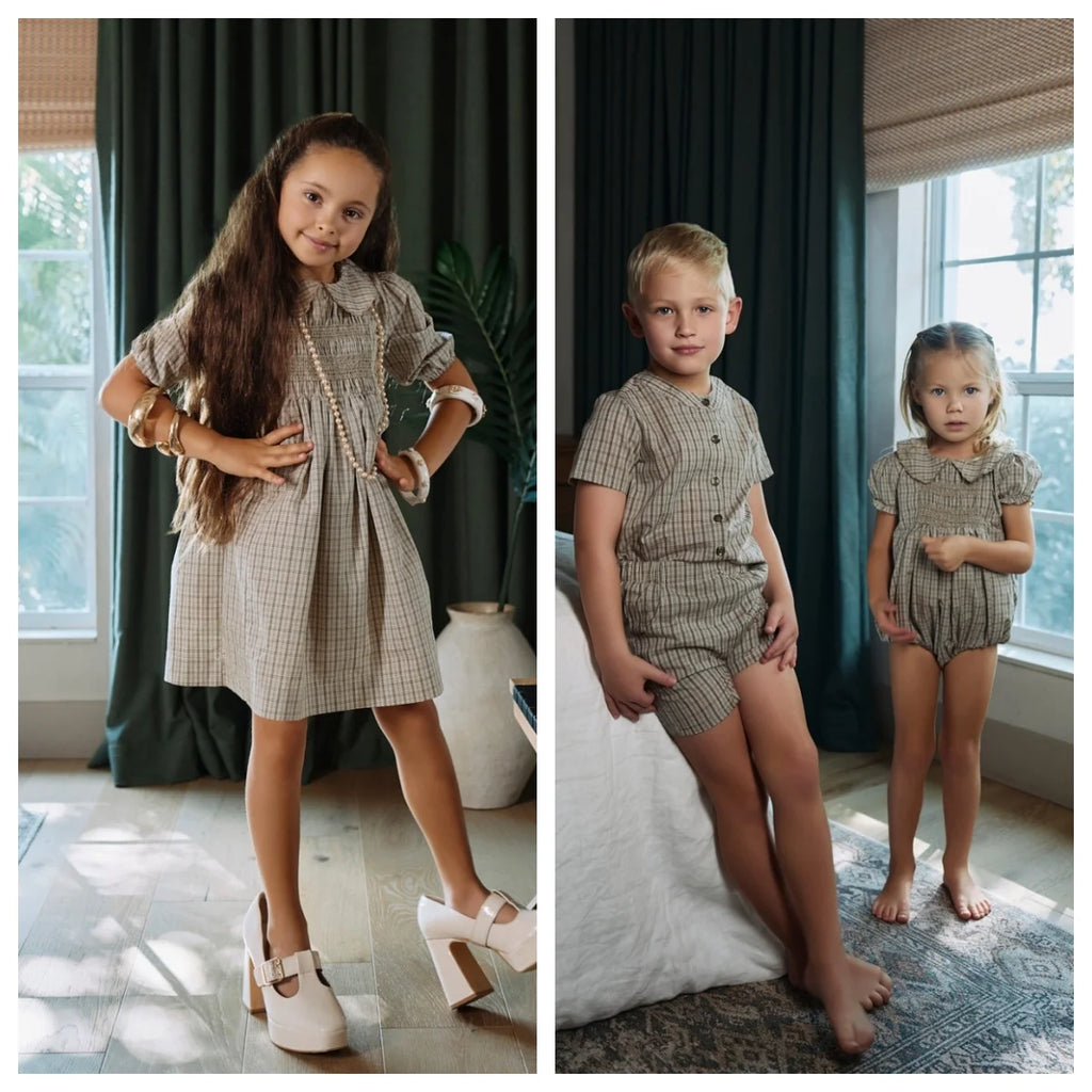 Tenue Assortie Famille – Robe Smockée Carreaux Marron Fille & Pull Tricoté Garçon Collection Heritage