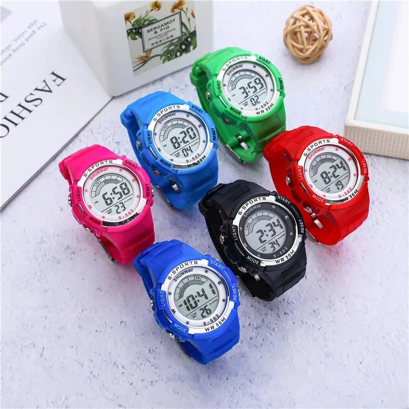 Montre Enfant UTHAI CE02 Quartz Colorée – Fille Garçon Étanche 50M Sport Student