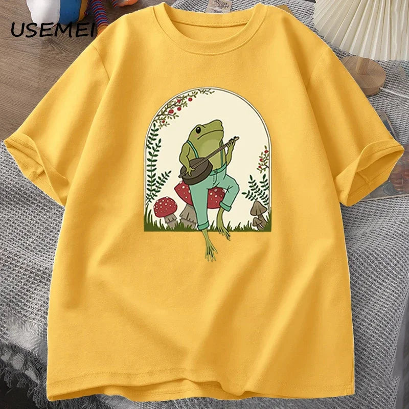 T-Shirt Homme Cottagecore Grenouille Banjo Champignon Aesthetic Coton Manches Courtes – Kawaii Nature Streetwear | Mode Homme Tendance